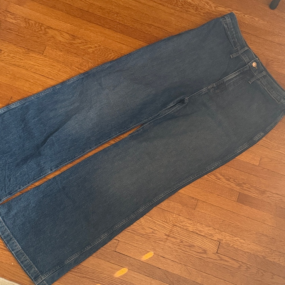 Madewell Women's Dark Blue Flare Jeans size 31
